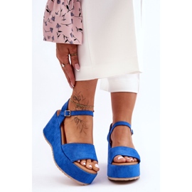 Sandálias femininas de camurça com cunha azul Lydia 1