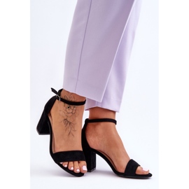 Sandália de salto alto Madame Camurça preta preto 1