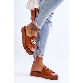 Chinelos femininos Camel Secrets enfeitados castanho 2