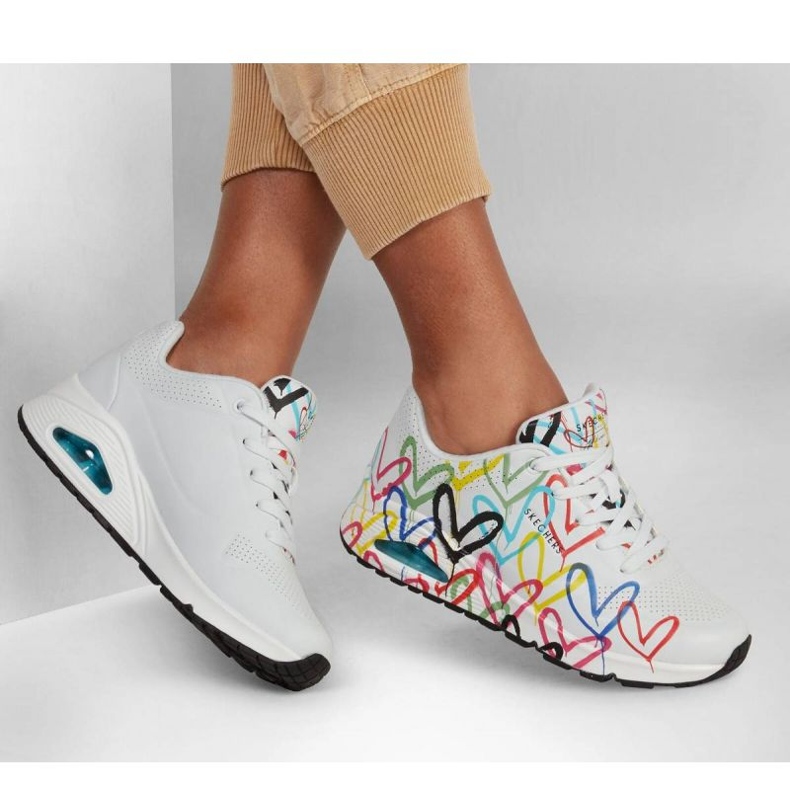 Sapatos Skechers Uno Spread The Love 155507/WMLT multicolorido 1 Sapatos Skechers Uno Spread The Love 155507/WMLT multicolorido 1