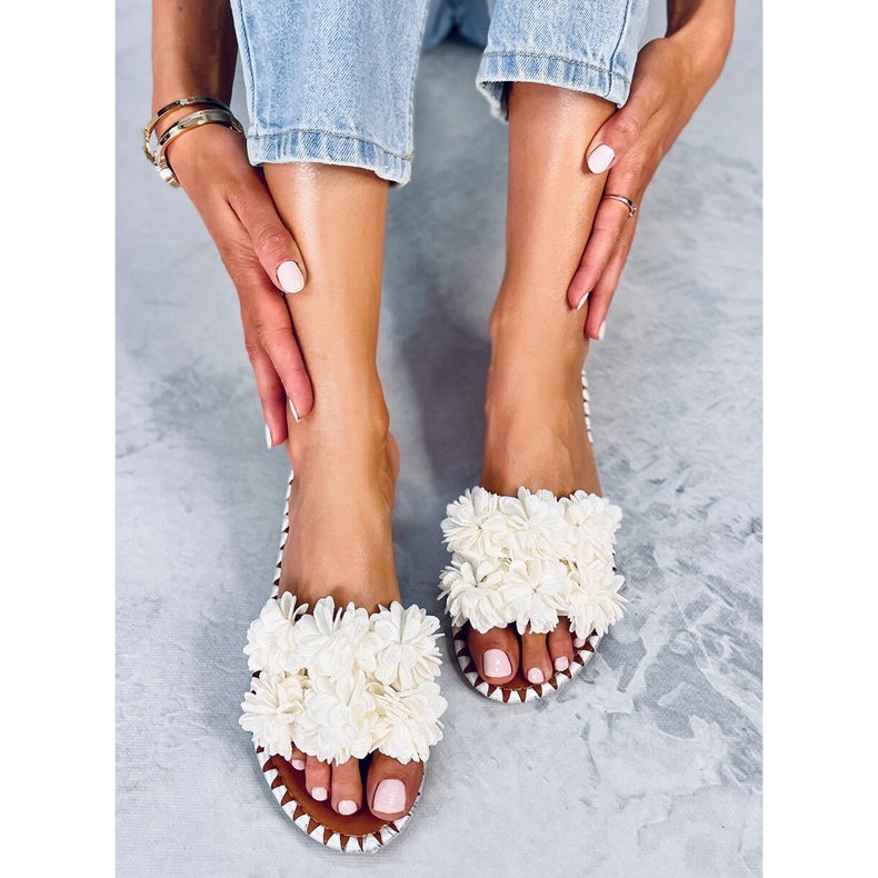 Prima chinelos de flores brancas branco 1