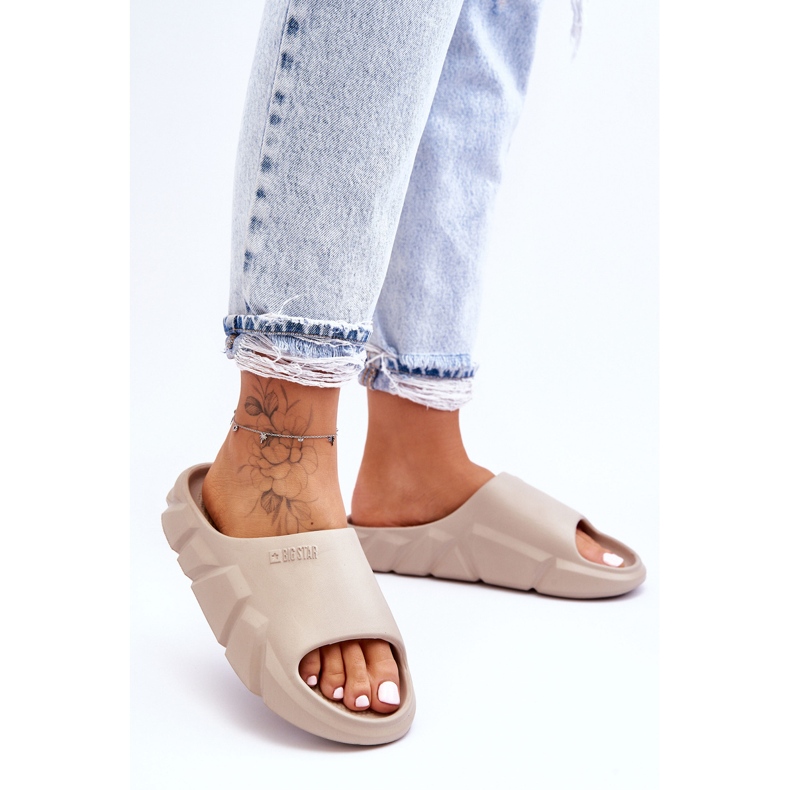 Chinelos femininos leves de espuma Big Star LL274593 bege 1