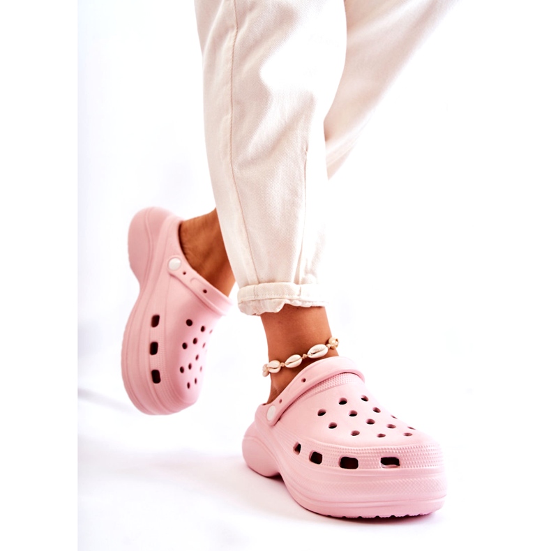 Chinelos femininos de espuma Crocs Pink Coline rosa 2