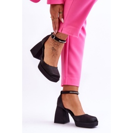 Bombas da moda em saltos maciços com zircônias pretas Adel preto 2 Bombas da moda em saltos maciços com zircônias pretas Adel preto 2