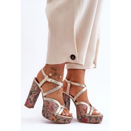 Sandálias de salto alto de couro Maciejka 06084-25 ouro dourado 1