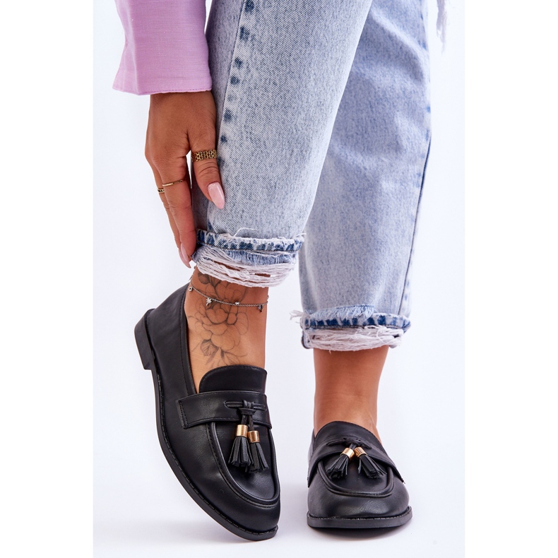 Mocassim clássico de couro com franjas preto Camis 2 Mocassim clássico de couro com franjas preto Camis 2