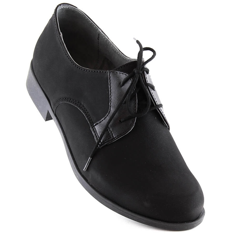 Sapatos formais para comunhão de menino preto Kornecki 6120 1