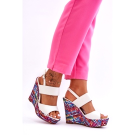 Sandálias Femininas de Cunha Branca Calderia branco 1