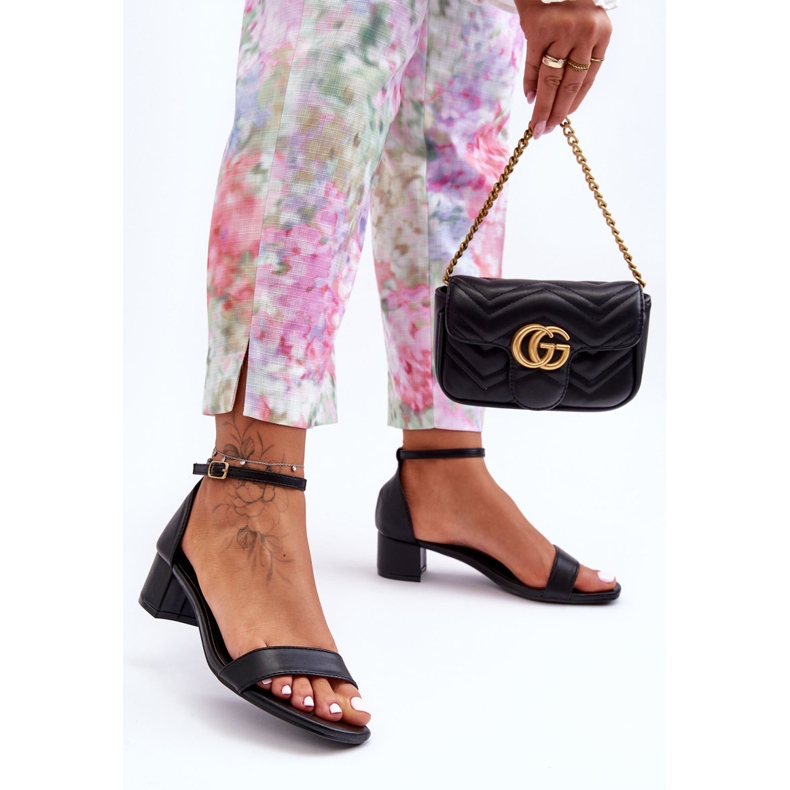 Sandália de Salto de Couro Liso Preto Inspire Me! 2