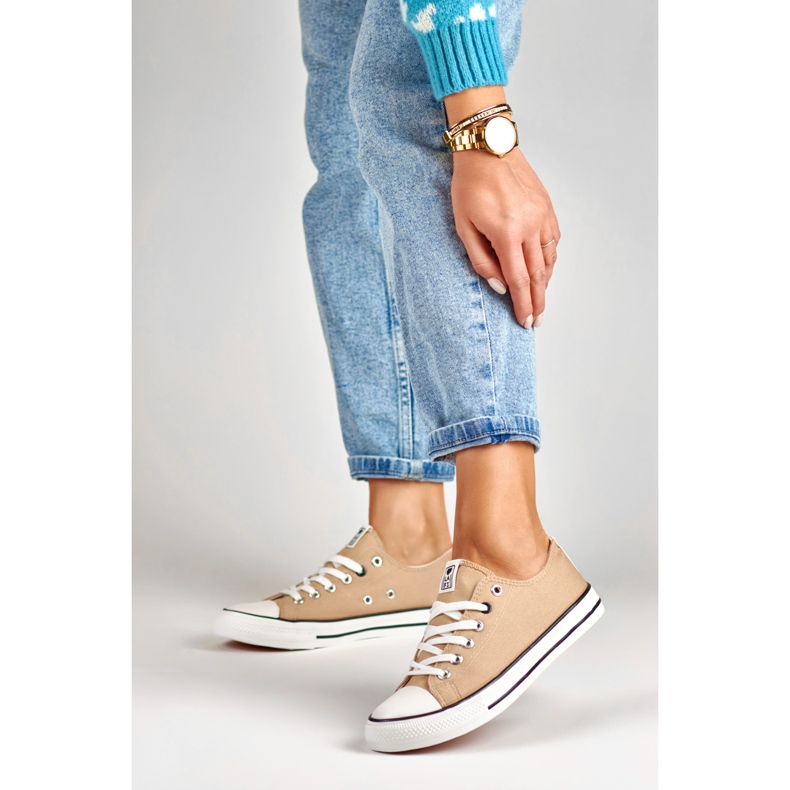 Tênis bege da La.Fi 2