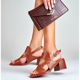 La.Fi Sandálias de salto alto em couro marrom 1