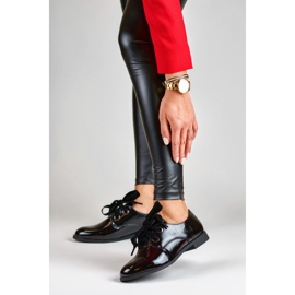 La.Fi sapatos lacados elegantes preto 2