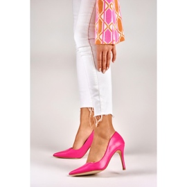 Salto rosa feito de couro ecológico 2