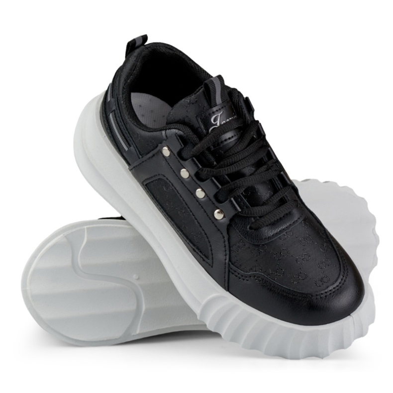 Sapatos esportivos femininos pretos com sola branca 1