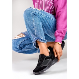 Sapatos esportivos femininos pretos com sola preta 1