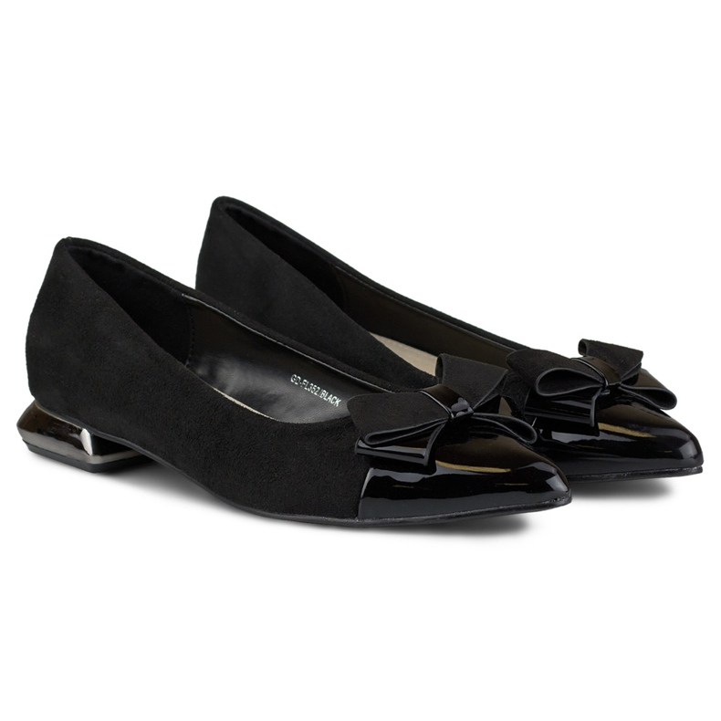 Sapatilha com laço e salto baixo prateado preto 2 Sapatilha com laço e salto baixo prateado preto 2