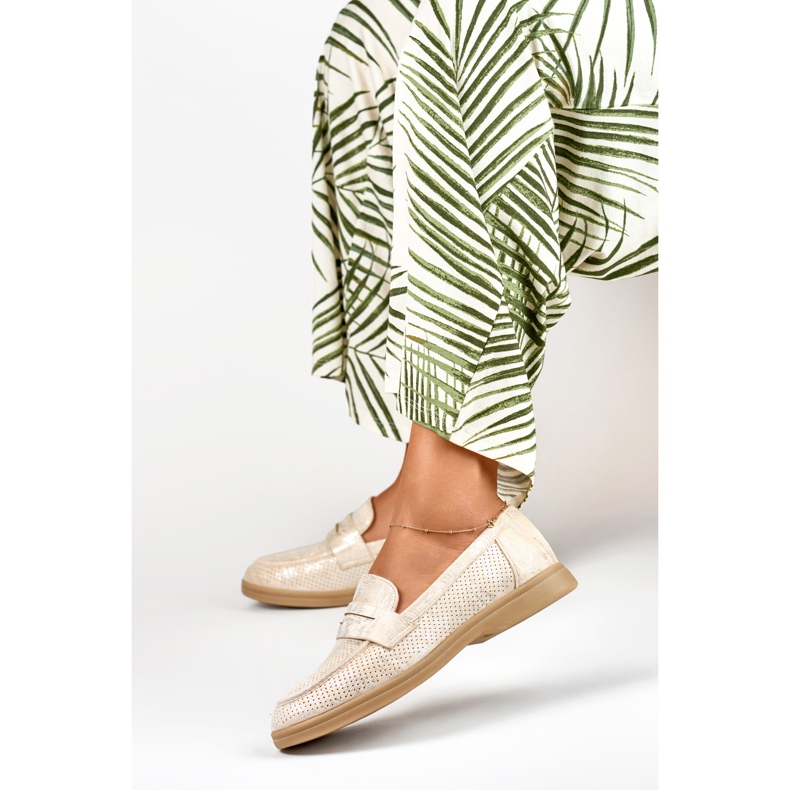 Sapatos femininos vazados com brilho prateado bege 1