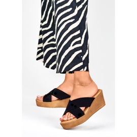 Chinelos de cunha pretos de mulher 2