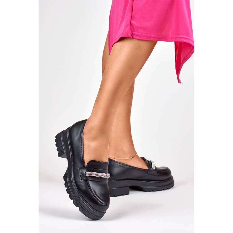 Mocassins pretos de mulher em pele ecológica 2