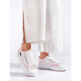 Tênis plataforma rosa Shelovet 1