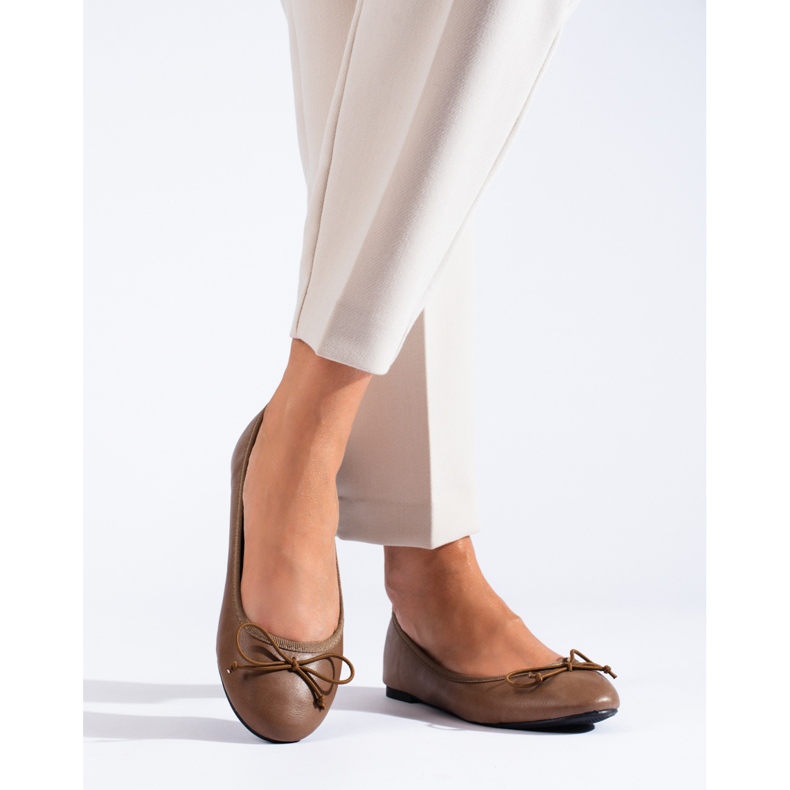 Bailarinas castanhas de mulher com laço Shelovet castanho 1