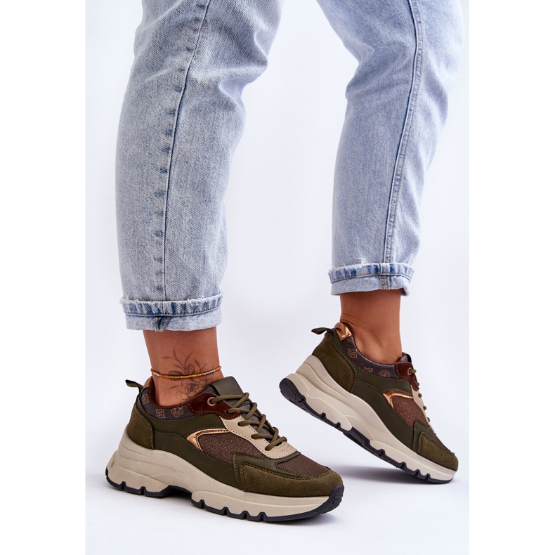 PM1 Sapatos esportivos com cadarço em uma plataforma de fuga verde 1 PM1 Sapatos esportivos com cadarço em uma plataforma de fuga verde 1