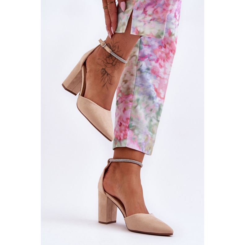 Sapatos de camurça com strass bege diamante 1