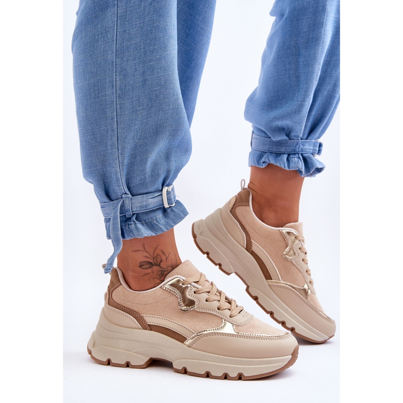 FG2 Ícones de calçados esportivos de plataforma bege com salto baixo 2