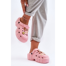 Crocodilos femininos de espuma com enfeites Rosa Marlett 2