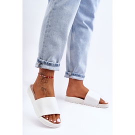 Chinelos femininos clássicos brancos Rolien 1