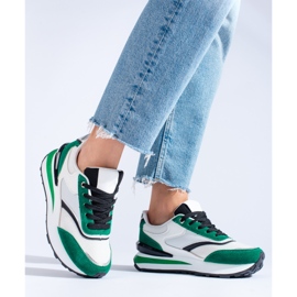 Tênis branco e verde feminino na plataforma Shelovet 2