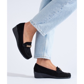 Sapatos de salto camurça pretos Shelovet 1