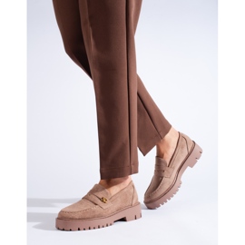 Sapatos clássicos de camurça bege escuro para mulher da Shelovet 2