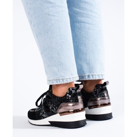 Goodin Tênis de couro com estampa de cobra preto 2