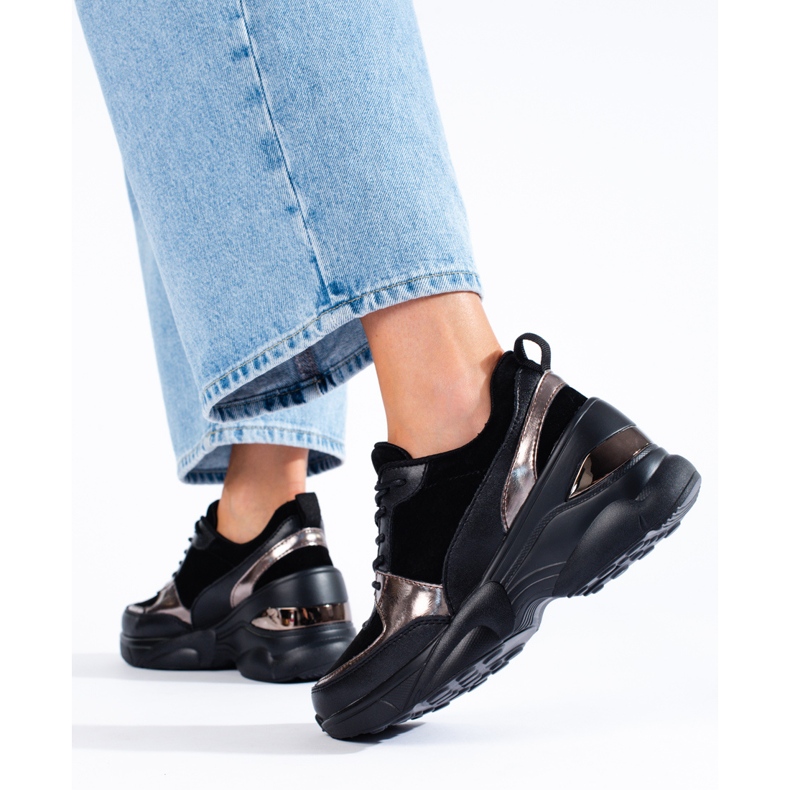 Tênis feminino de couro preto Shelovet 2