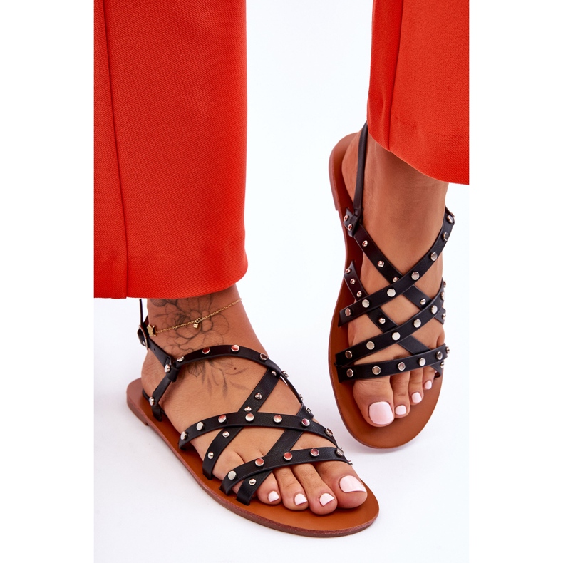 Sandálias femininas com enfeites pretas Alemona preto 2