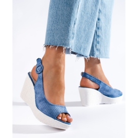 Sandálias de cunha Shelovet vazadas de mulher azul 2