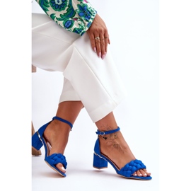 Sandália trançada de camurça azul Essenza 1