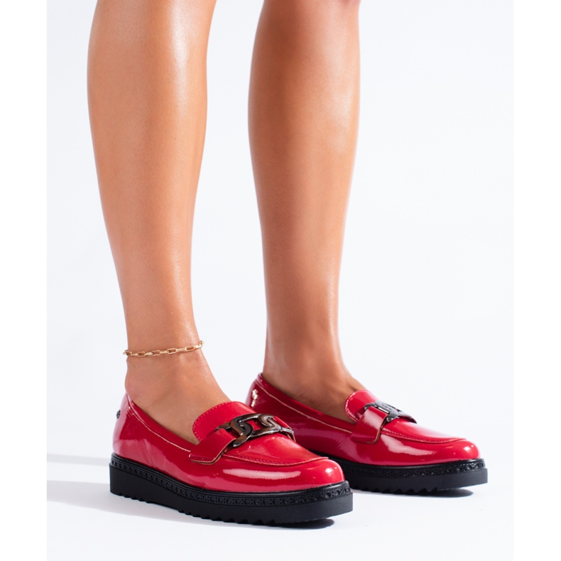 Mocassins femininos lacados na plataforma Vinceza vermelho 2