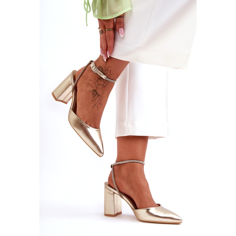 Bombas de couro ecológico com alça decorativa, Golden Lirosa dourado 1