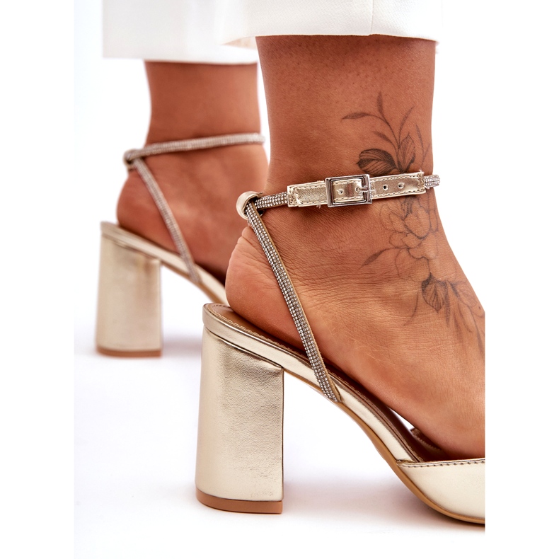 Bombas de couro ecológico com alça decorativa, Golden Lirosa dourado 4