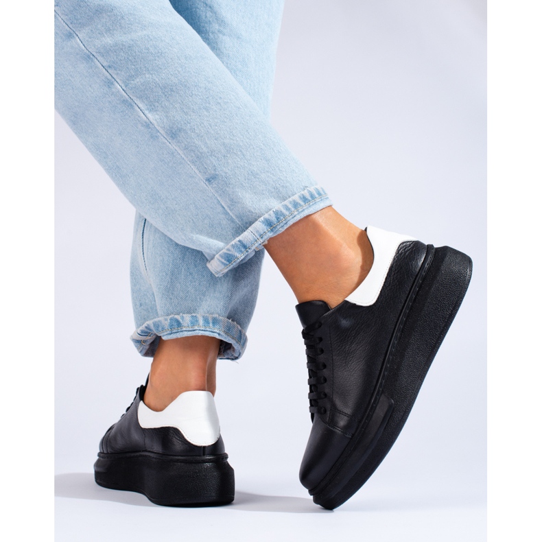 SHELOVET Sapatos esportivos femininos clássicos pretos por T.Sokolski 1