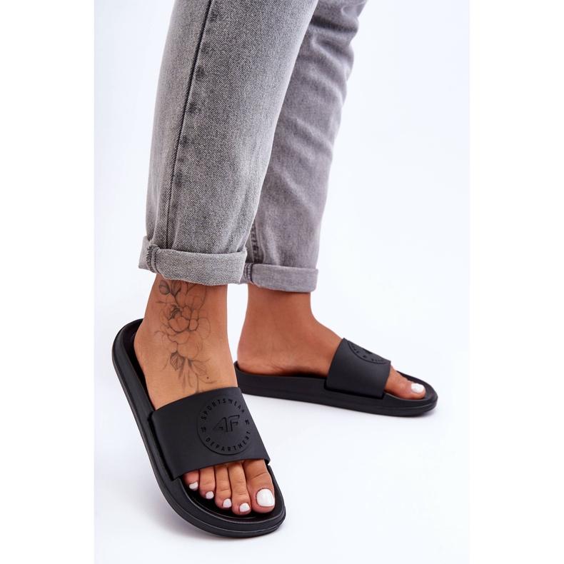 Chinelos esportivos femininos 4F 4FSS23FFLIF069-72S preto 2