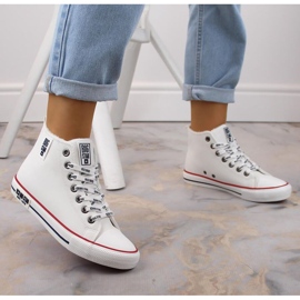 Tênis com isolamento Big Star W INT1898A branco 2