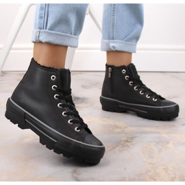 Tênis isolado na plataforma Big Star W INT1903C preto 2