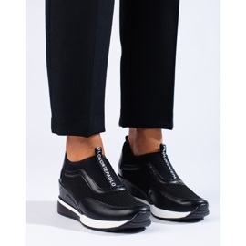 Tênis VINCEZA openwork preto 1