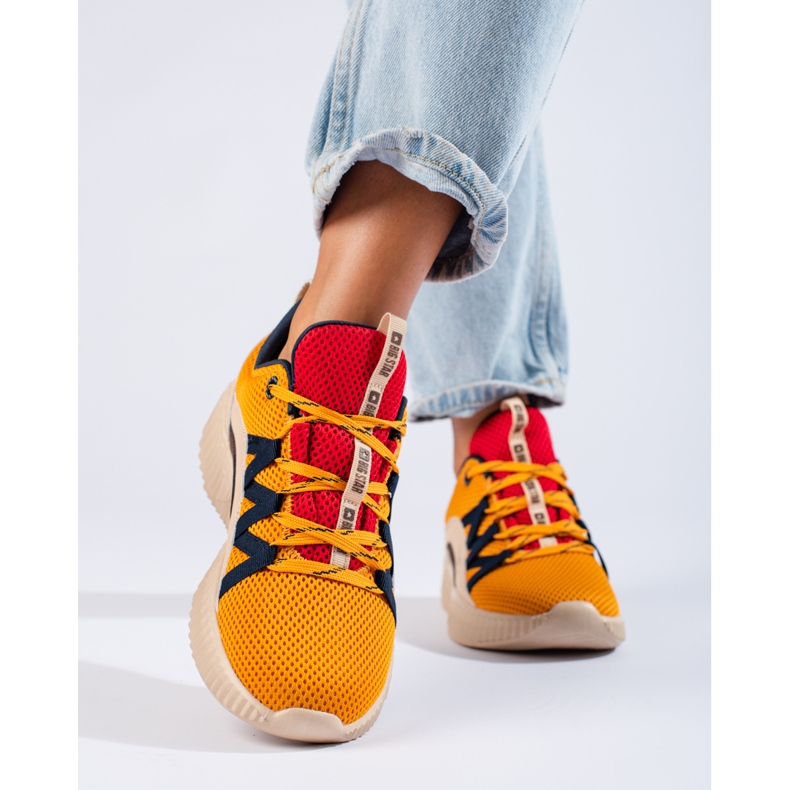 Tênis feminino Big Star KK274061 bege marrom vermelho amarelo 1
