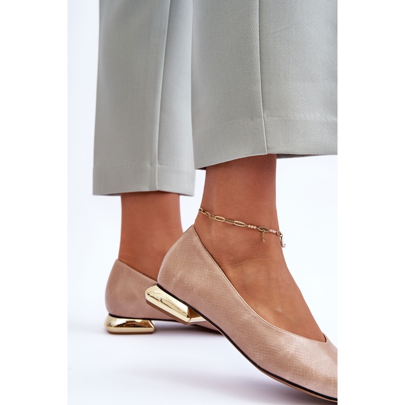 PD1 Salto Baixo de Couro Bege Vaani 2