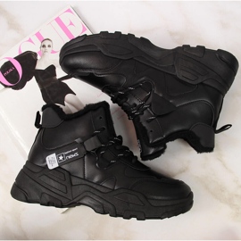 Ténis isolados de mulher com sola grossa, preto NEWS 2