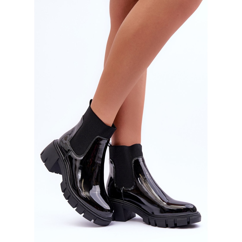 Botas femininas Chelsea laqueadas pretas Cirie preto 2